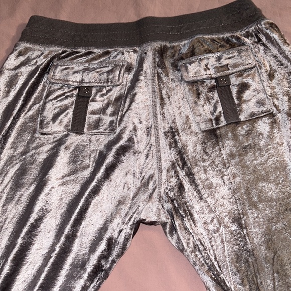 BCBGMAXAZRIA ladies, velour track pants and silver XL - Picture 5 of 5